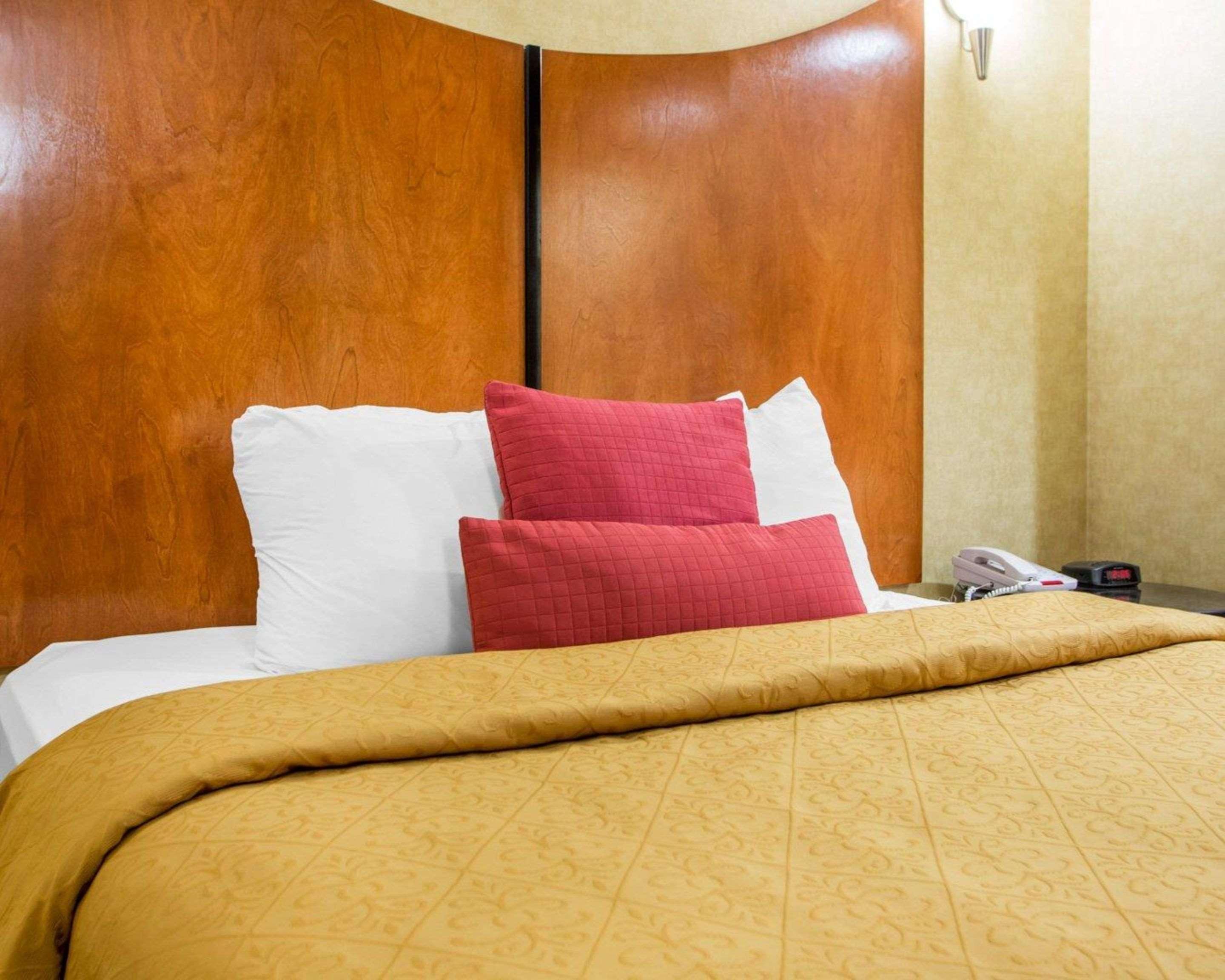 Quality & North-polaris Hotel