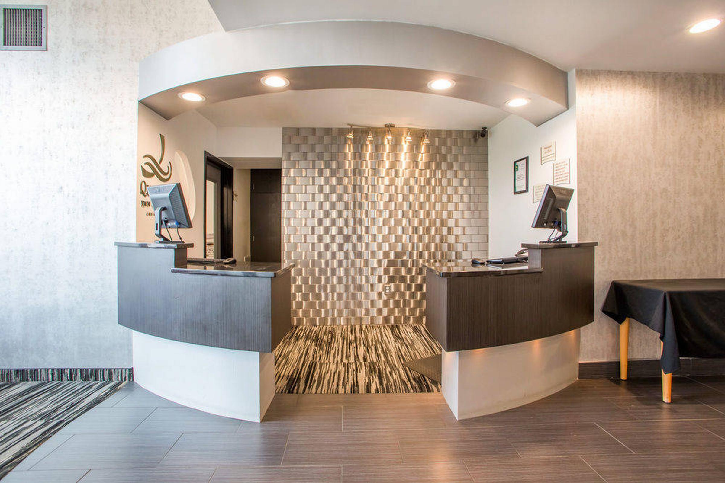 Quality & North-polaris Hotel